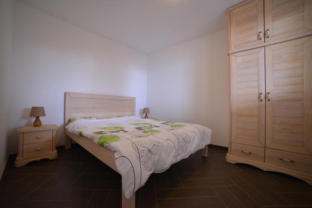 Apartments Kuljace Sveti Stefan Buitenkant foto