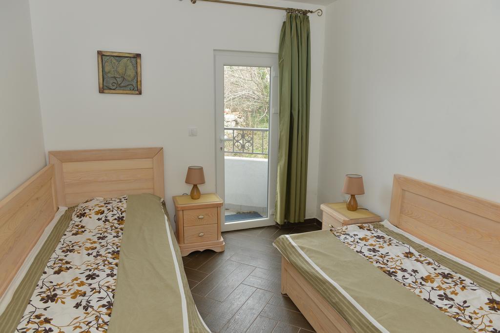 Apartments Kuljace Sveti Stefan Buitenkant foto
